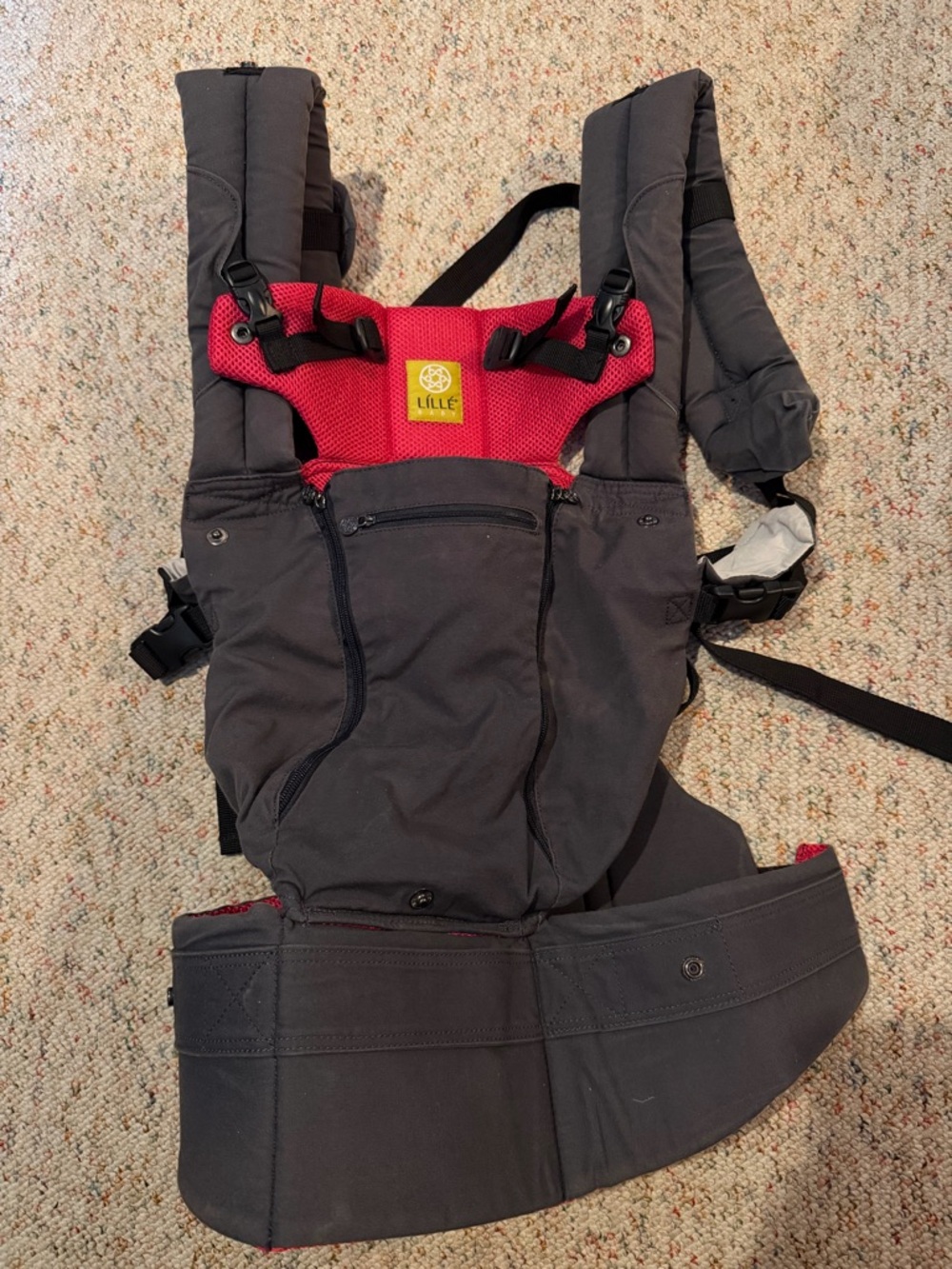 LÍLLÉbaby Complete All Seasons
Carrier